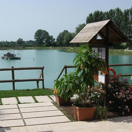Laghetto Ai Portici Bed & Breakfast Pastrengo Exterior foto