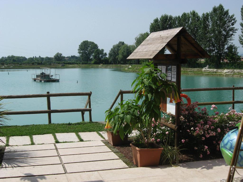 Laghetto Ai Portici Bed & Breakfast Pastrengo Exterior foto
